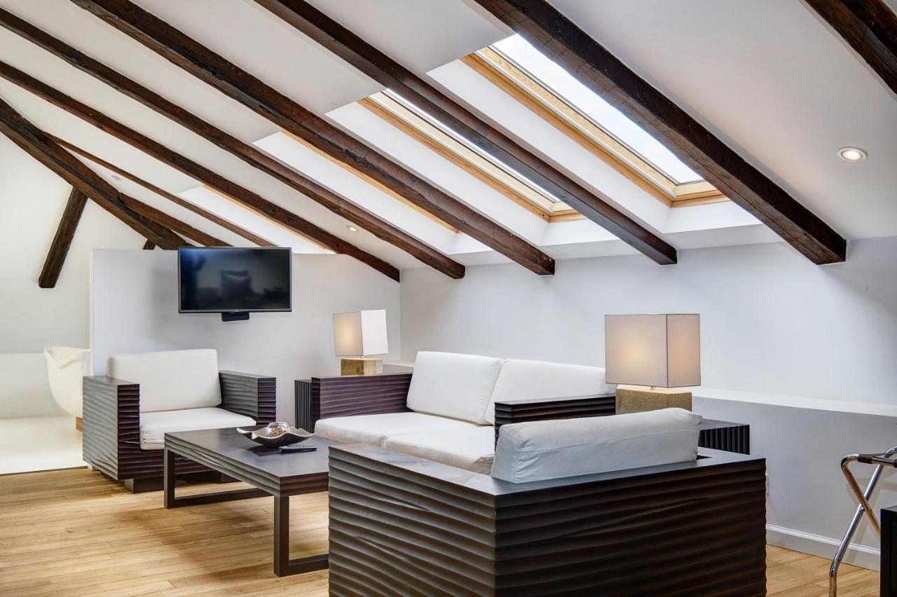 Dolphin Suites Велі-Лошинь Екстер'єр фото